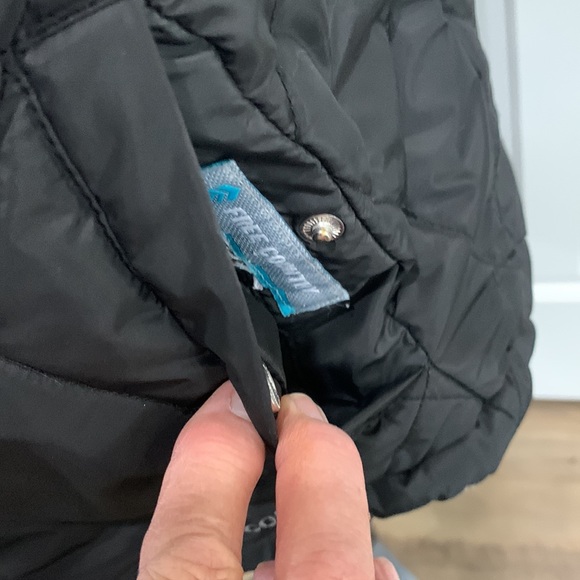 Free Country Sherpa-Fleece Lined Reversable Black Puffer Vest - Picture 4 of 6